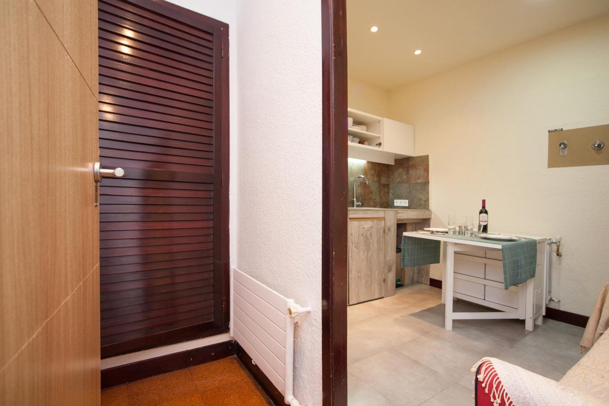 Flat Barcelona Lägenhet Rum bild